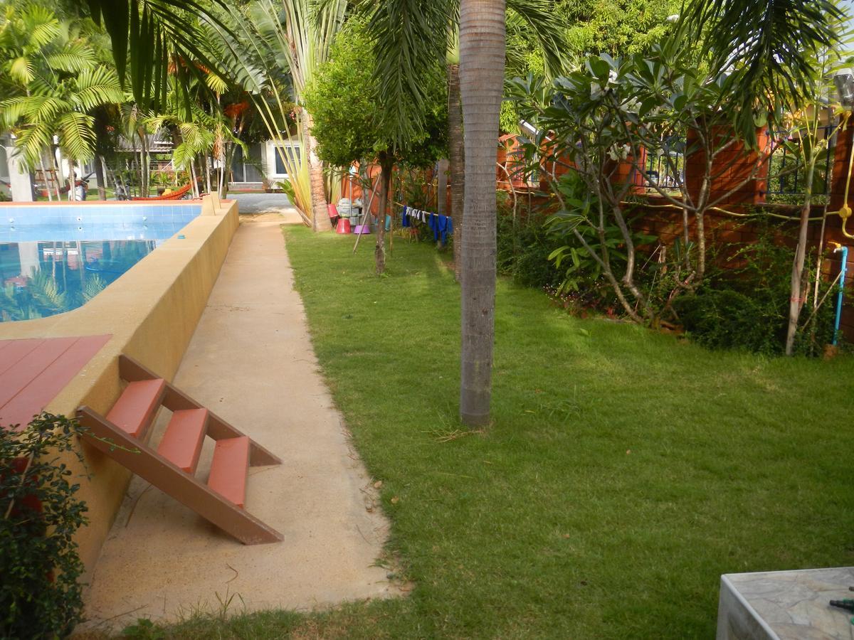 Pat'S Hideaway Bungalows Районг Екстериор снимка