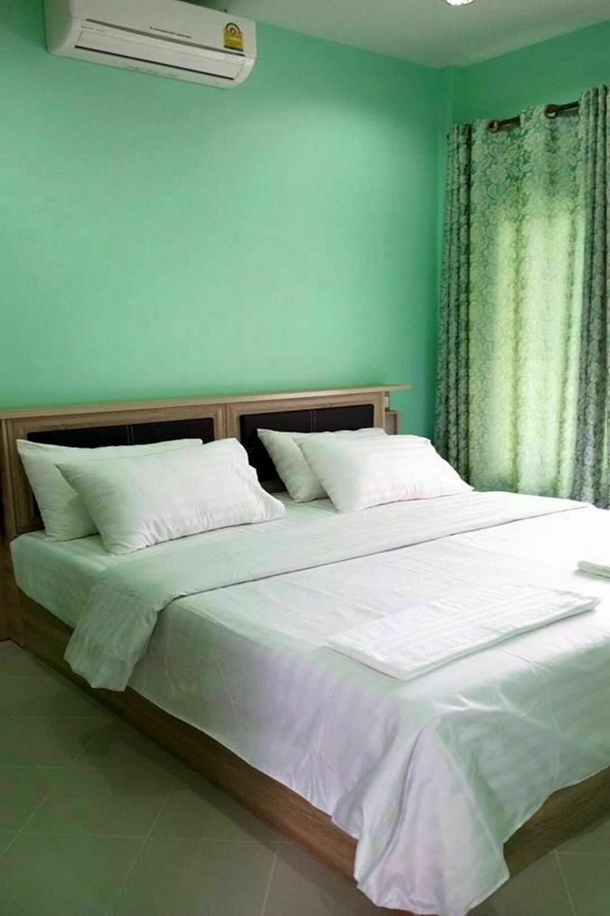 Pat'S Hideaway Bungalows Районг Екстериор снимка